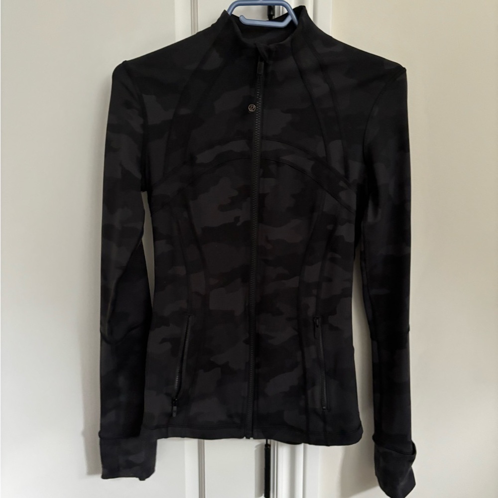 Lululemon define jacket (luon material)